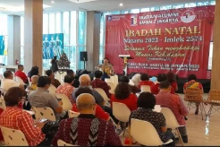 Ibadah Natal dan Imlek Ikatan Alumni SMAN 2 Jakarta Usung Keberagaman dalam Persatuan