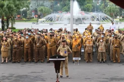 Oknum ASN Lakukan Pungli hingga Rp15 Juta, Wali Kota Surabaya Siap Pecat dan Lapor Polisi