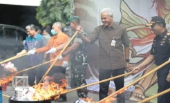 Tegas, Ganjar Pranowo...