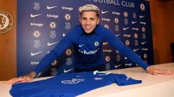Enzo Fernandez Tak Sabar Raih Trofi untuk Chelsea