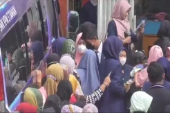 Harga Sembako Naik, Emak-Emak di Sidoarjo Serbu Beras Murah