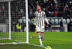 Hasil Juventus vs Fiorentina: Gol Tunggal Rabiot Menangkan Nyonya Tua