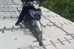 Heboh Penampakan Jalan Mirip Puzzle Rp6,7 Miliar di Bojonegoro