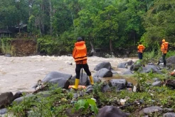 6 Santri di Tapanuli Selatan Terseret Banjir, 1 Tewas dan 1 Hilang
