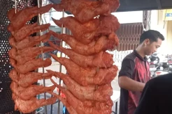 Mencicipi Beragam Kuliner Viral di Pasar Lama Tangerang, Cocok untuk Buka Puasa