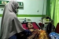 Ngeri! Janda Muda Disiram Air Keras OTK saat Pulang Jualan