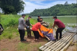 Gempar! Warga Temukan Mayat Mengapung di Sungai Citarum Cianjur