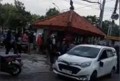 Bak Film Laga, Sekeluarga Terlibat Kejar-kejaran dengan Warga di Jalan Raya Usai Kedapatan Mencuri