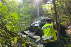 Minibus Angkut Pemudik Masuk Jurang di Simalungun, 7 Luka 1 Balita Tewas