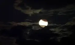 Ini Perbedaan Gerhana Bulan Penumbra dan Sebagian yang Perlu Diketahui