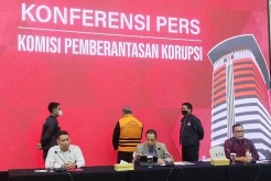 KPK Tahan Pengacara...