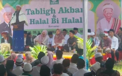 Rindu TGB Zainul Majdi, Ribuan Jemaah NWDI di Lombok Timur Rela Menunggu hingga 4 Jam