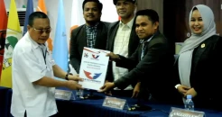 50 Bacaleg Perindo Makassar Disambut Tarian Khas, Siap Bersaing di Pemilu 2024