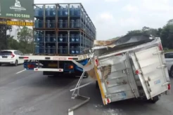 Pecah Ban, Mobil Boks...