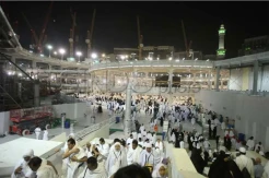 Jemaah Haji Lansia Diizinkan Pakai Popok saat Ihram