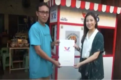Dapat Bantuan Gerobak dari Perindo, Heriyanto Pedagang Bakso di Surabaya Semringah