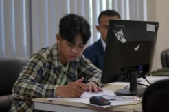 Kegigihan 3 Peserta Berkebutuhan Khusus Ikuti UM-PTKIN 2023 di UIN SGD Bandung