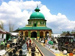 Mengenal Raja-Raja di Sumenep, Masyarakat Menyebutnya Asta Tinggi