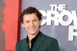 Tom Holland Umumkan Hiatus Akting Setahun demi Kesehatan Mental