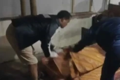Memilukan! Ibu di Jember Diduga Bunuh 2 Anaknya Lalu Gantung Diri