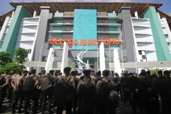 Stadion Gelora Bung Tomo Akan Disulap Mirip Old Trafford dan Anfield