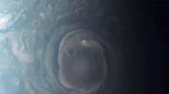 Cahaya Hijau Misterius Terlihat di Kutub Utara Jupiter