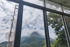 Gempa Tremor Masih Terdeteksi dari Perut Gunung Karangetang