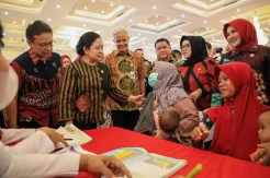 Kompak, Ganjar dan Puan Dukung Menkes Genjot Imunisasi IPV2