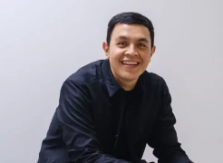 Tulus Rilis Video Musik...