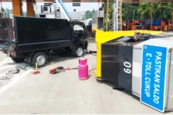 6 Kendaraan Terlibat...