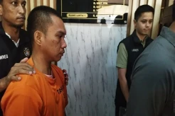 Dihujami 11 Tusukan,...