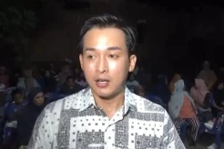 Datangi Warga Kendari, Bacaleg Partai Perindo Steven Stenly Bagi KTA Berasuransi