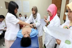 6 Universitas yang Punya...