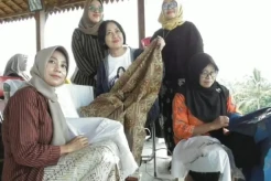 Bacaleg Partai Perindo Nuning Kertopati Dukung UMKM Batik Wonosobo