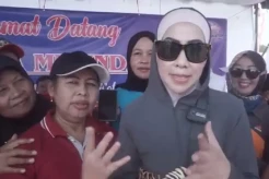 Venna Melinda Gelar Senam Salsa dan Sosialisasi KTA Partai Perindo Berasuransi di Blitar