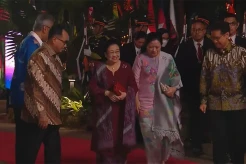 Temani Megawati di Gala Dinner KTT ASEAN 2023, Puan Maharani Anggun dengan Busana Nuansa Pastel