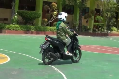Inovasi Baru si Mole, Selamat Tinggal Emak-emak Sein Kiri Belok Kanan