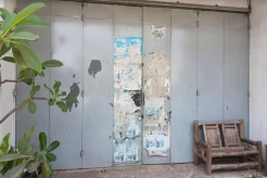 Penampakan Ruko Studio Film Porno di Jagakarsa Jaksel yang Bersebelahan Toko Sembako