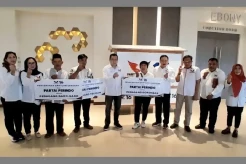 HT Bagikan Gerobak Perindo untuk Sejahterakan Masyarakat di Jambi
