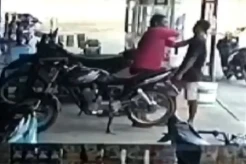 Gerobogan Gempar! Bhabinkamtibmas Terekam Aniaya Pemuda hingga Alami Gangguan Pendengaran