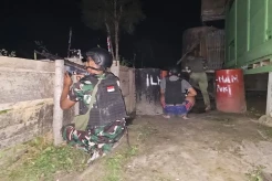 Mencekam! Pos TNI di Distrik Aroba Papua Barat Diberondong Tembakan OTK