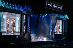 Diisukan Sakit dan Batal Tampil, Irene Red Velvet Kejutkan Penonton SMTOWN Jakarta
