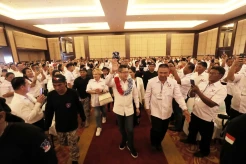 Konsolidasi di Manado, Hary Tanoe Minta Partai Perindo Menang di Sulut