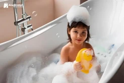 Hindari Bahan Kimia Berbahaya! Inilah Cara Memilih Sabun Mandi Bayi yang Tepat