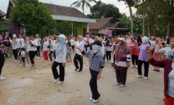 Bacaleg Partai Perindo Dyah Anita Prihapsari: Warga Kampung Gandasari Harus Sehat