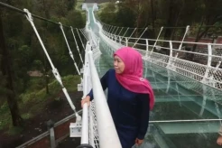 7 Jembatan Kaca di Indonesia, Nomor 5 Pecah dan Memakan Korban