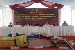 Lindungi UMKM dan Industri Dalam Negeri, Barang Impor Ilegal Rp40 Miliar Dimusnahkan