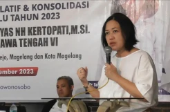 Beri Pelatihan Politik di Wonosobo, Nuning Kertopati: Kader Perindo Kudu Militan