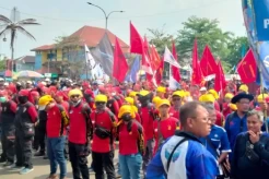 Sempat Alot, Upah Buruh di Karawang Diusulkan Naik Jadi Rp5.797.000