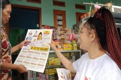 Terjang Hujan, Caleg Perindo Siti Tuti Susilawati Blusukan di Dayeuhkolot Bandung